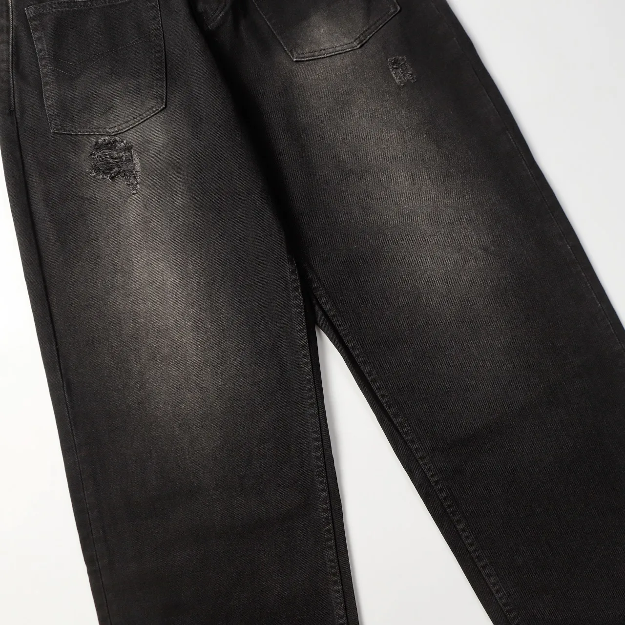 Reversed Pocket Distressed Wide-Leg Jeans D24018637 — view 14