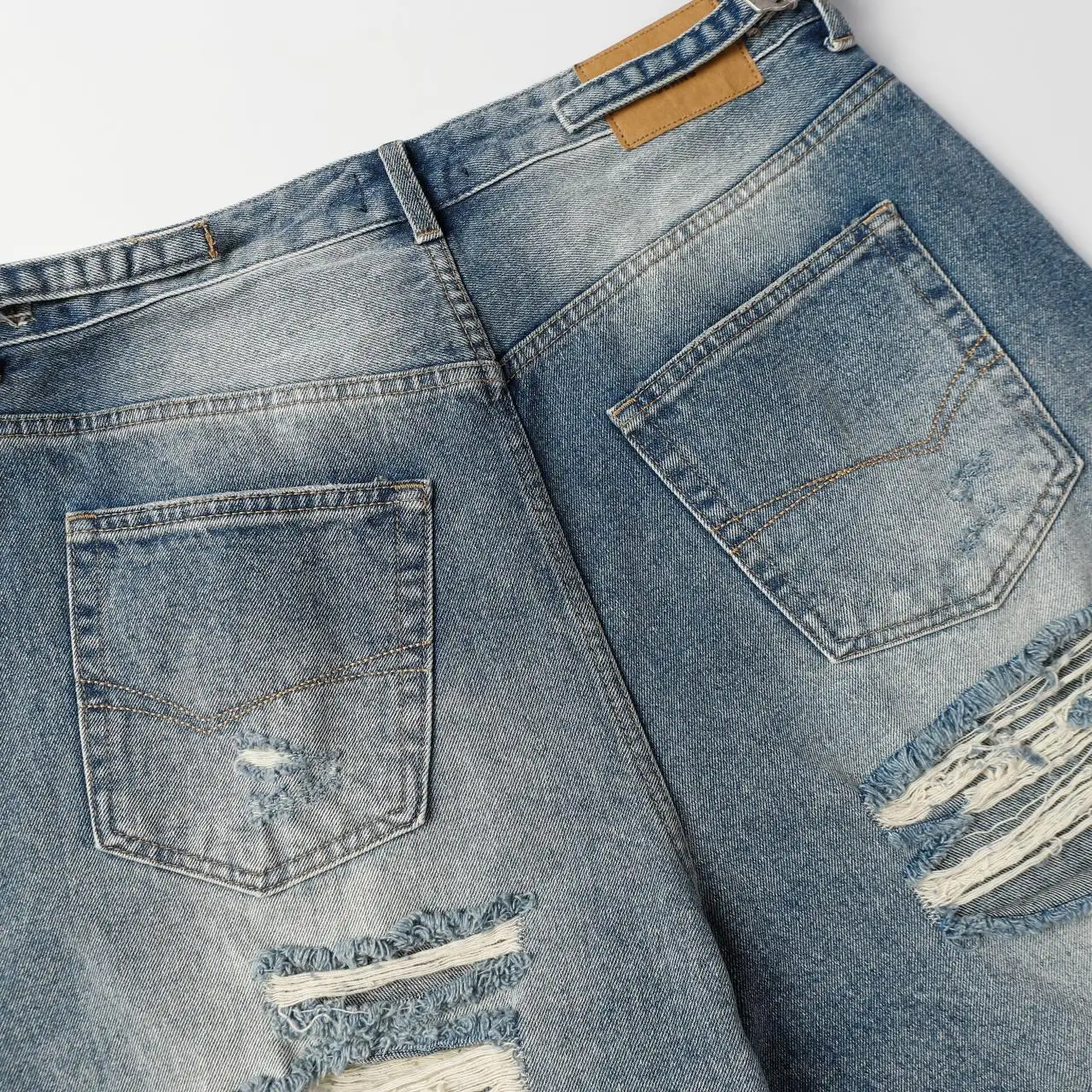 Distressed Wide-Leg Denim Shorts D21518632 — view 9