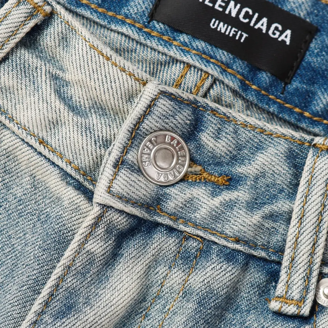 Baggy Washed Denim Shorts D21518631 — view 11