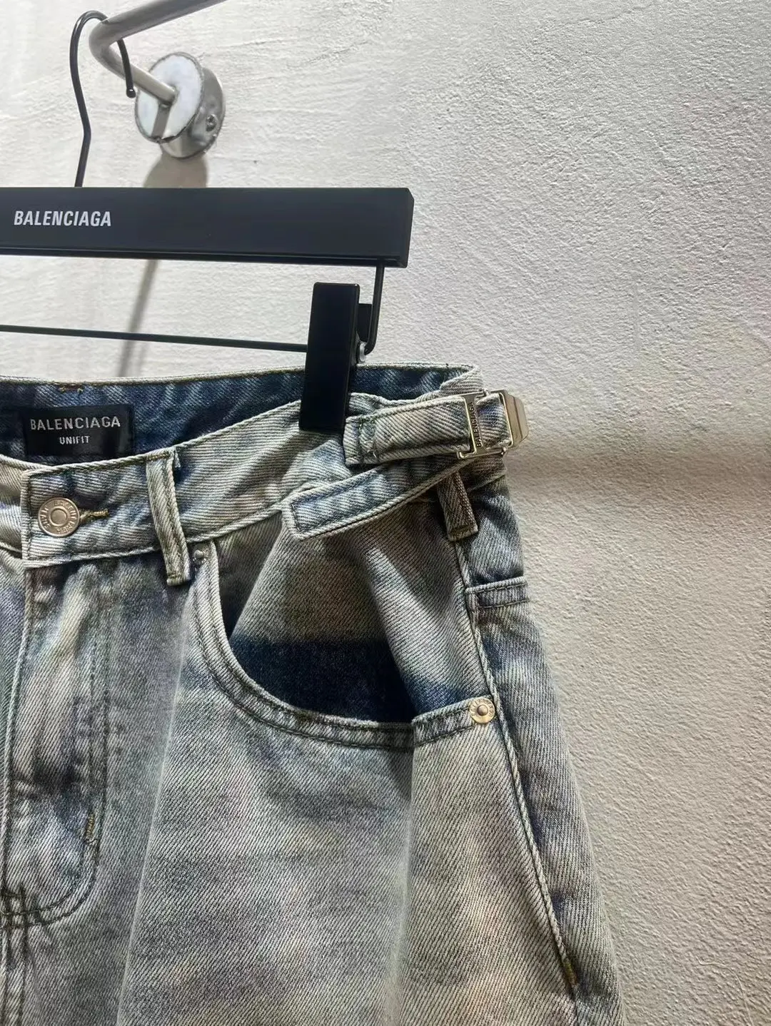 Baggy Washed Denim Shorts D21518631 — view 18