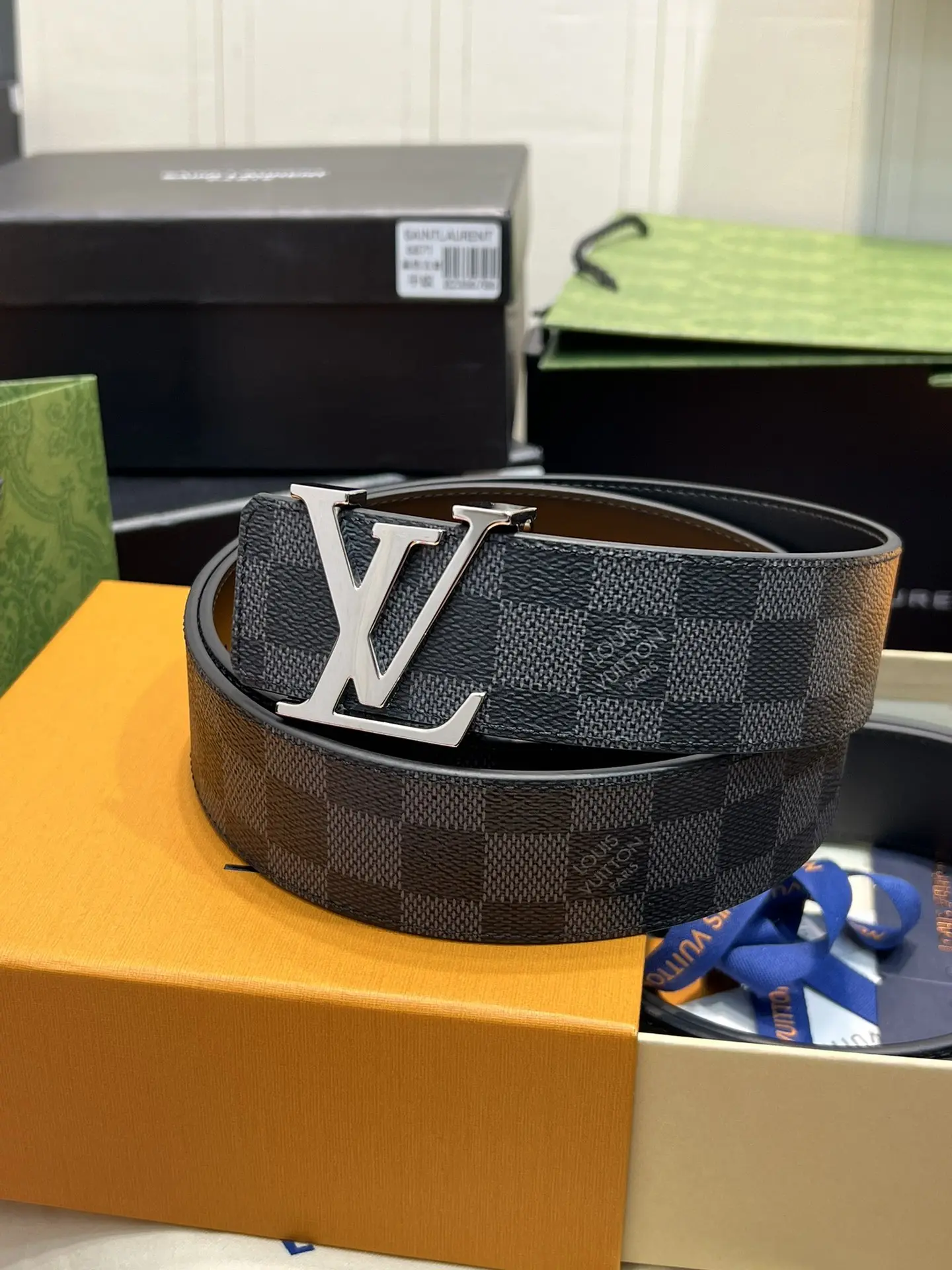 Louis Vuitton Damier Graphite Reversible Belt D30518357
