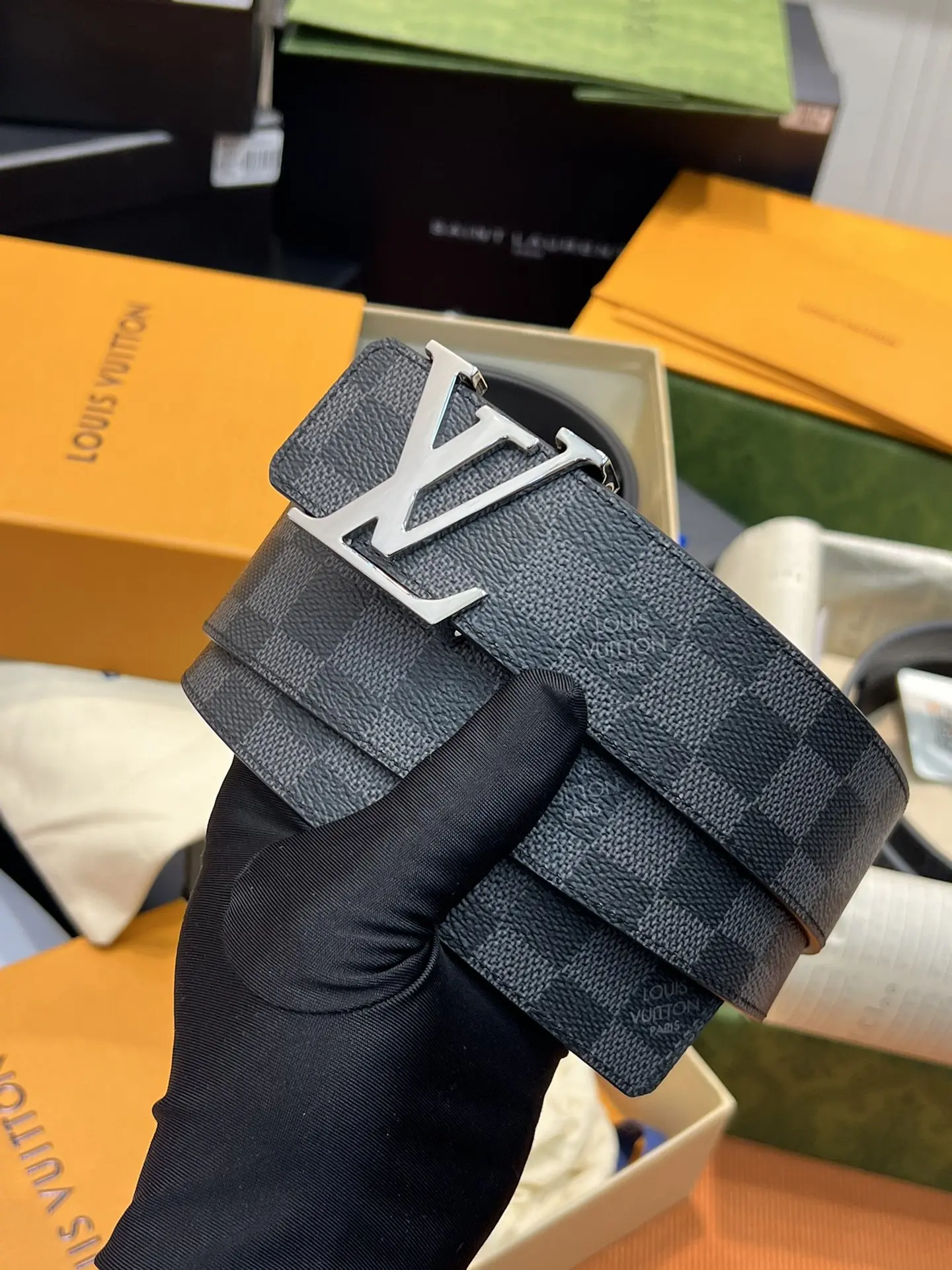 Louis Vuitton Damier Graphite Reversible Belt D30518357 — view 6