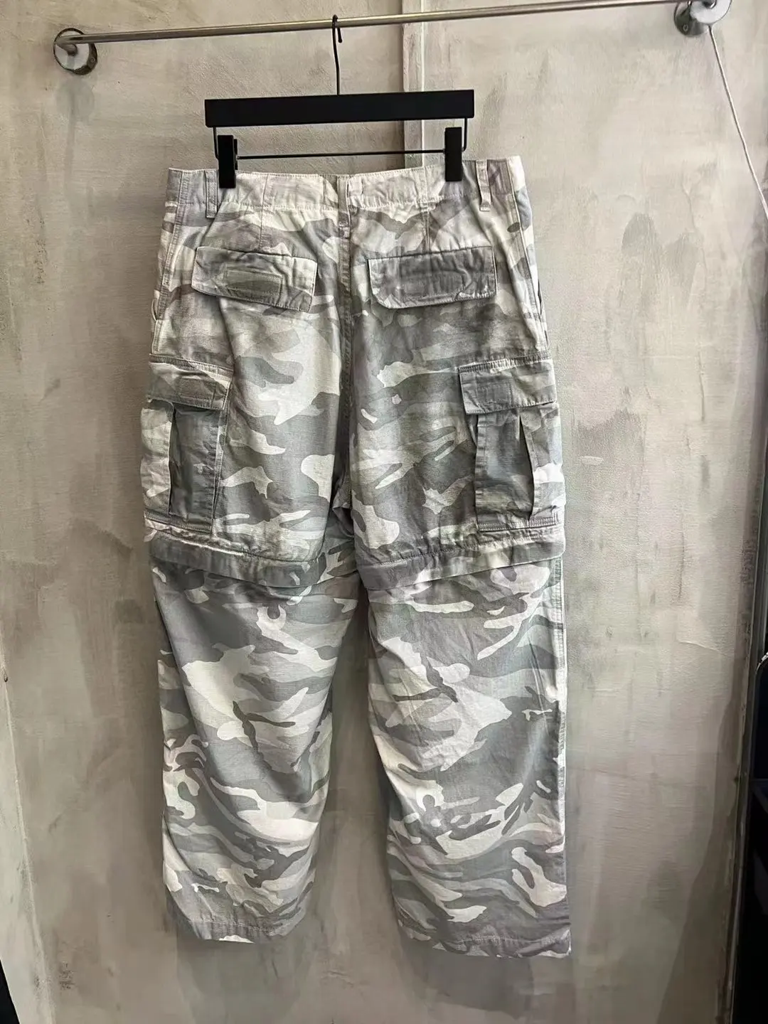 Balenciaga Hand-Painted Camouflage Cargo Trousers D23520547 — view 18