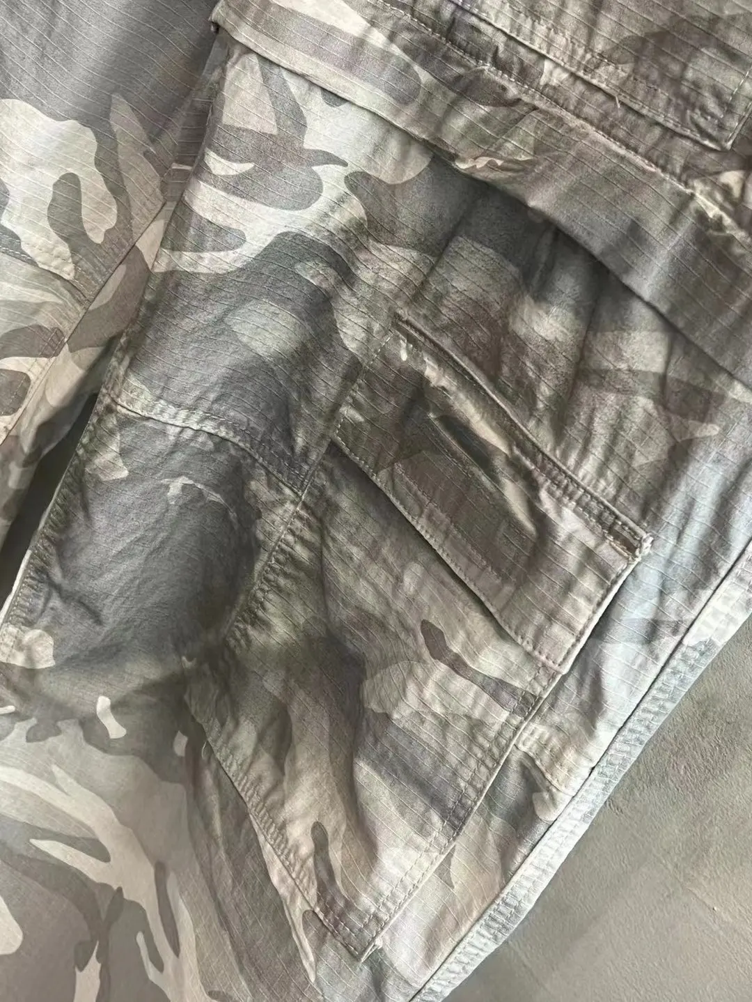 Balenciaga Hand-Painted Camouflage Cargo Trousers D23520547 — view 22