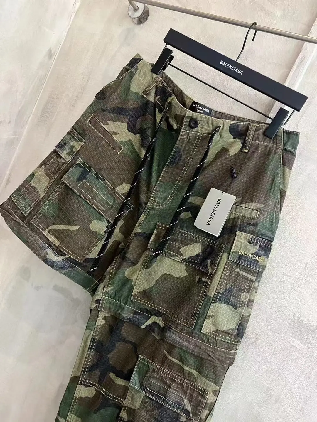 Balenciaga Hand-Painted Camouflage Cargo Trousers D23520547 — view 31