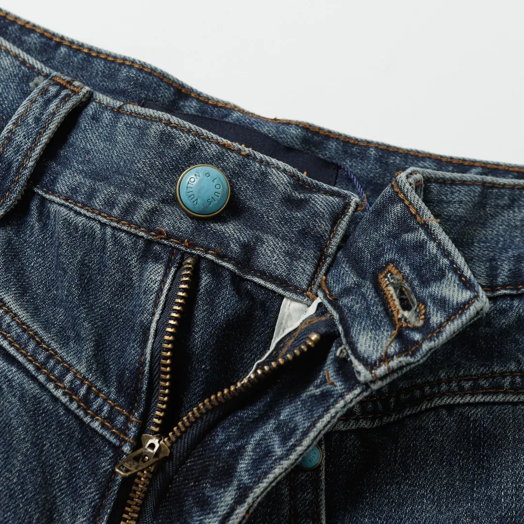 Turquoise Studded Relaxed-Fit Jeans D25518628 — view 17