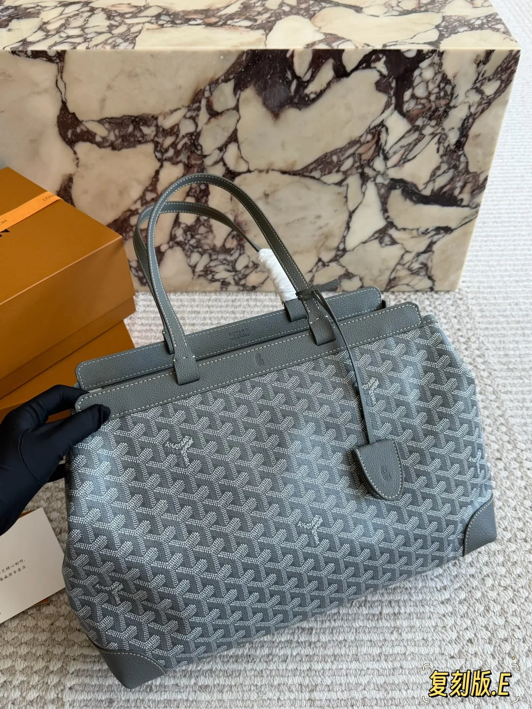 Bellechasse Biaude Monogram Tote Bag D31017909 — view 13
