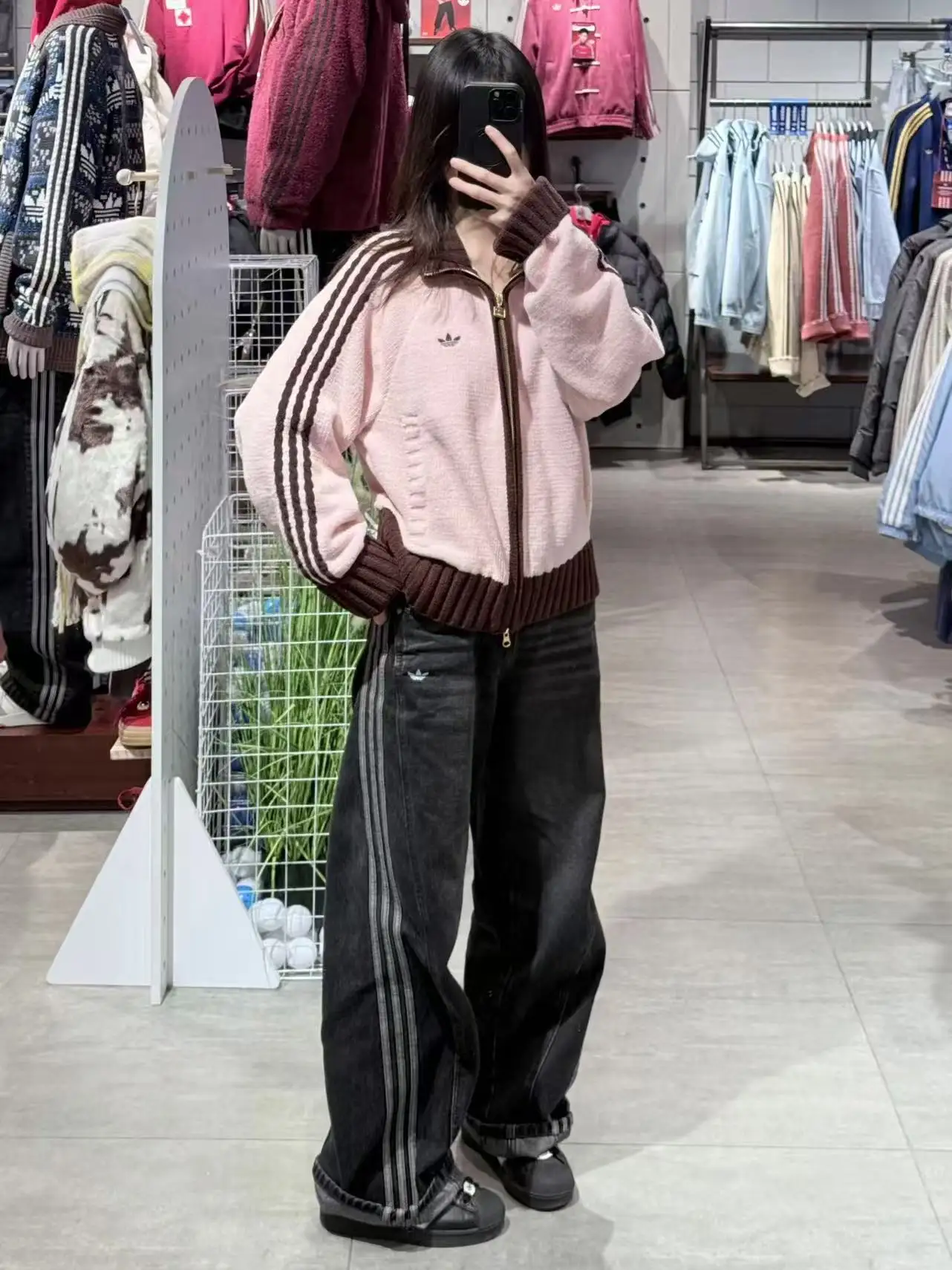 Adidas Originals Washed Wide-Leg Jeans D19520546 — view 7