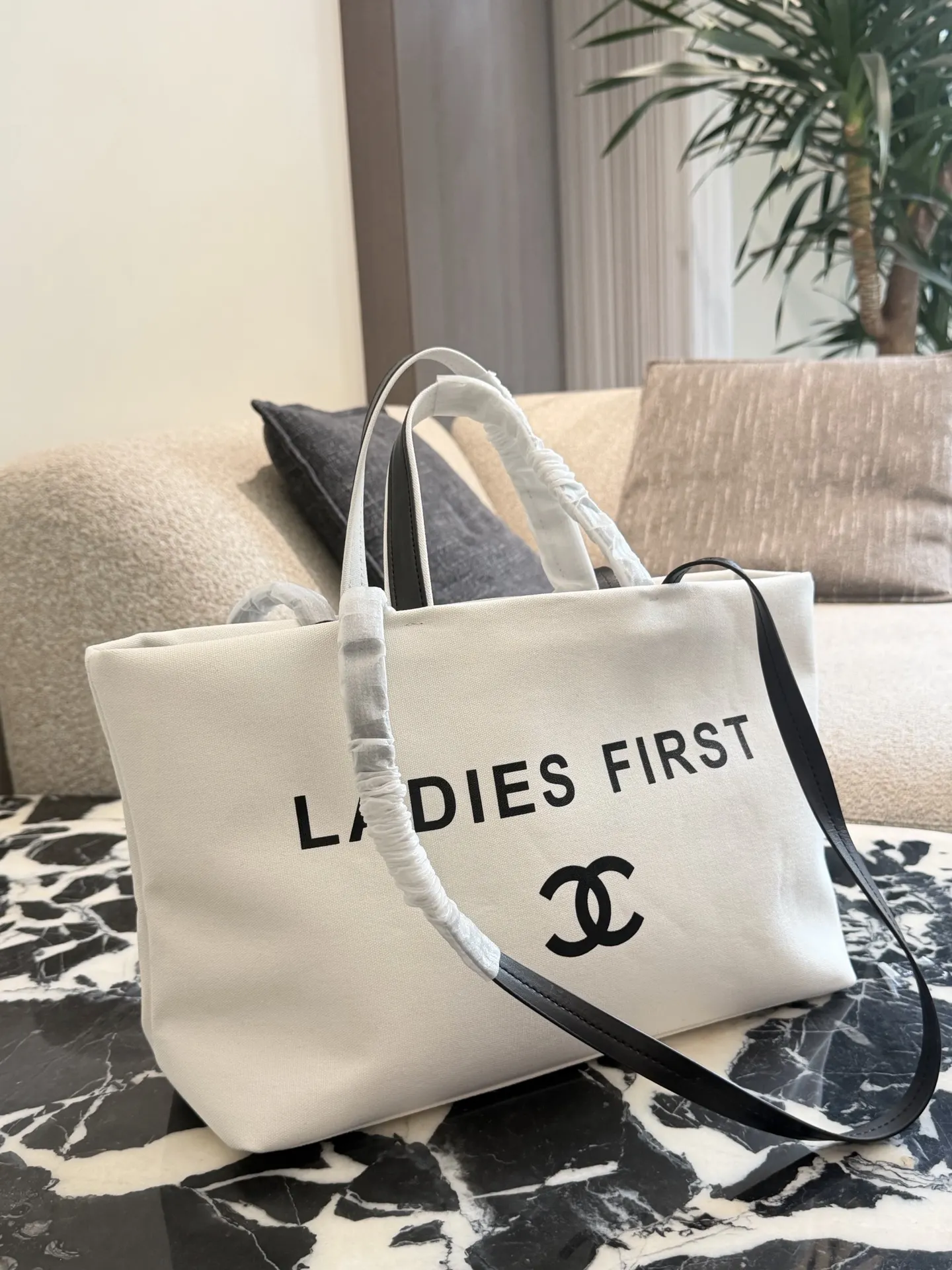 Ladies First Canvas Tote Bag D32018495 — view 2