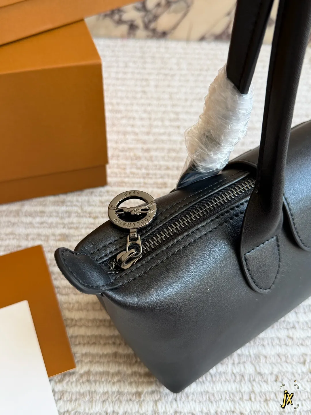 Longchamp Le Pliage Shoulder Bag D33018395 — view 3