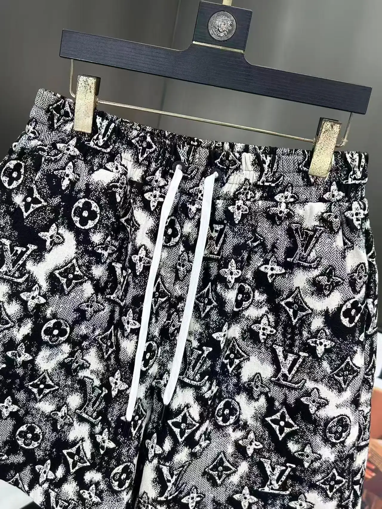 Monogram Jacquard Denim Shorts D15511044 — view 3