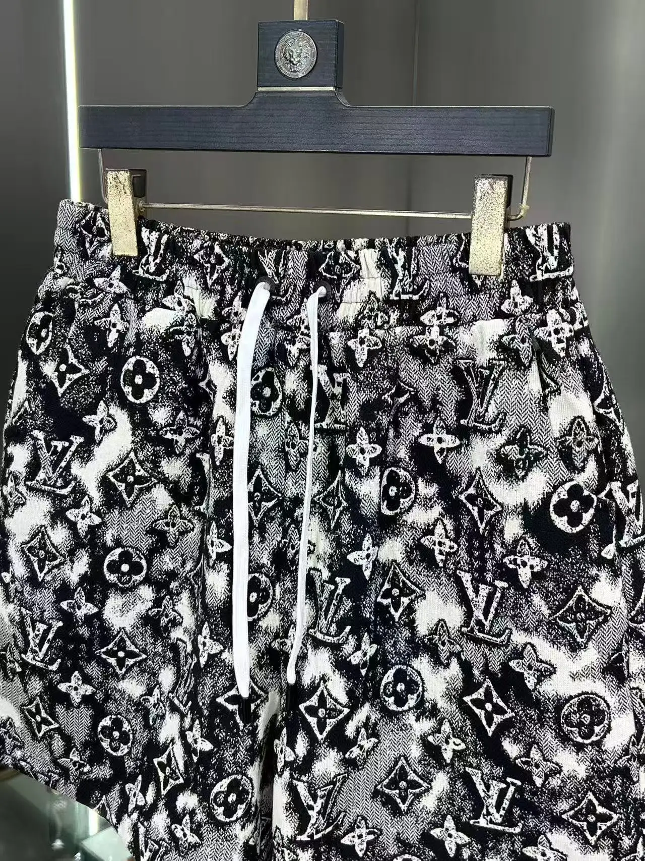 Monogram Jacquard Denim Shorts D15511044 — view 5
