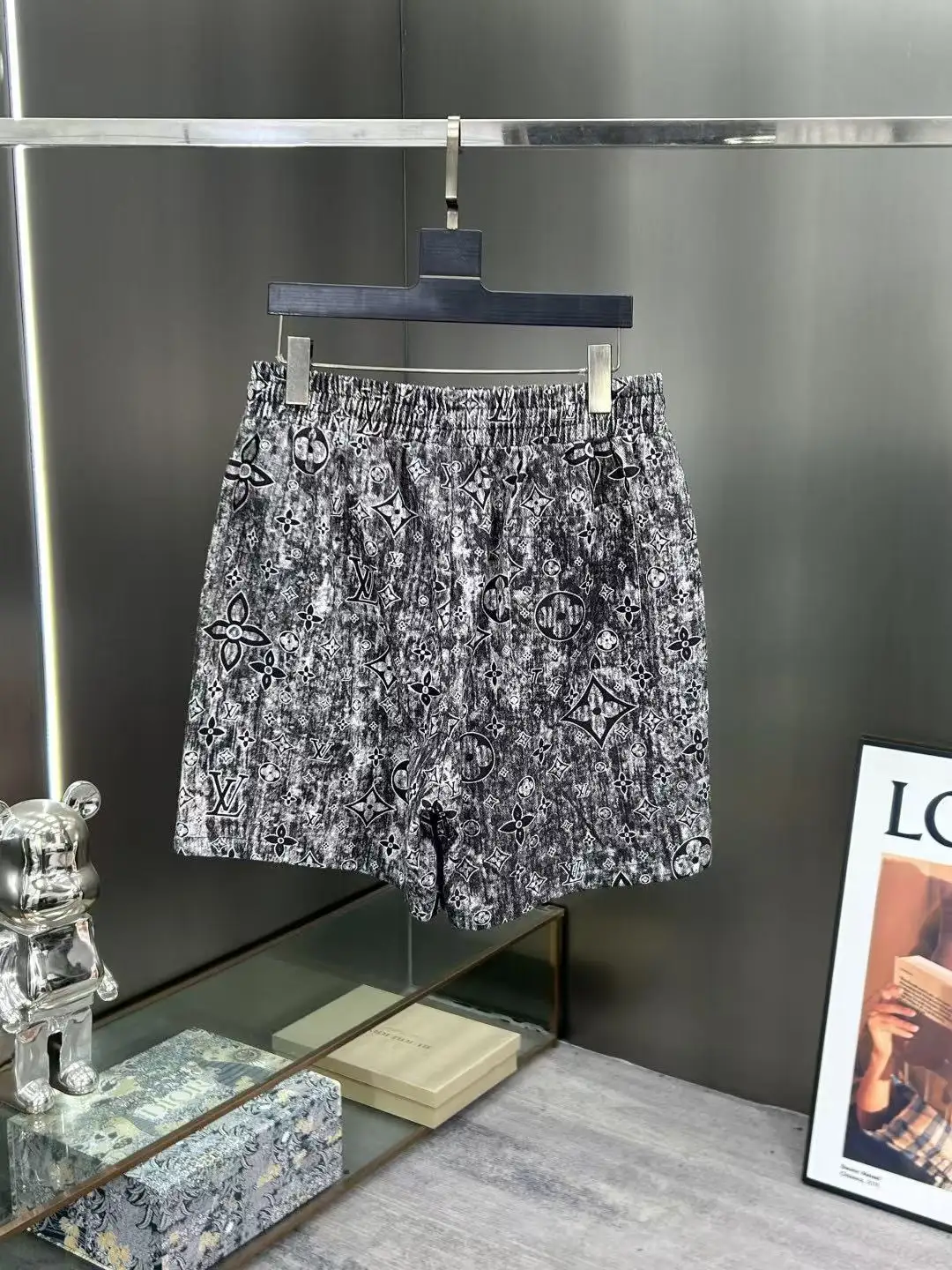 Monogram Jacquard Denim Shorts D15511042 — view 2