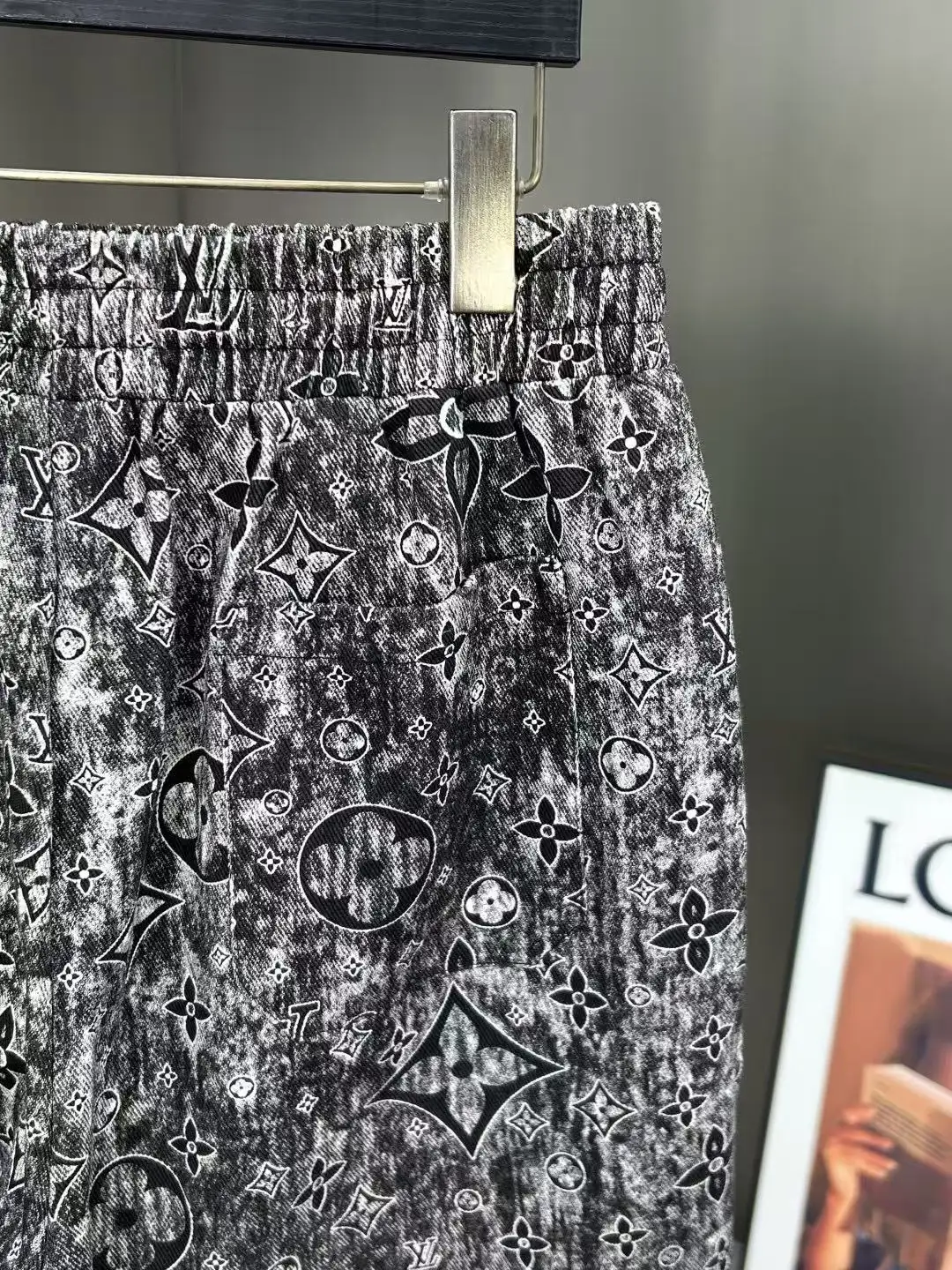 Monogram Jacquard Denim Shorts D15511042 — view 4