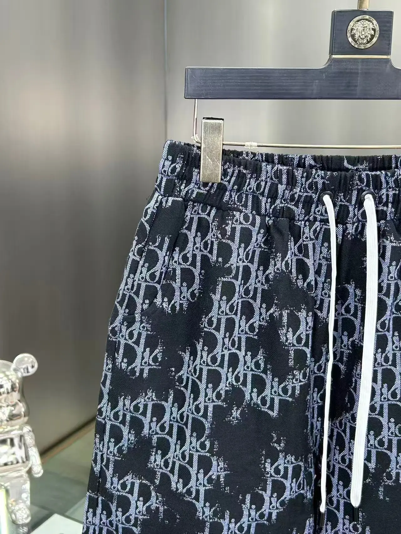 Oblique Jacquard Denim Shorts D15511048 — view 5