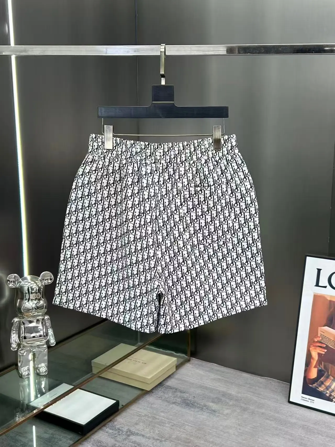 Oblique Jacquard Denim Shorts D15511034 — view 2