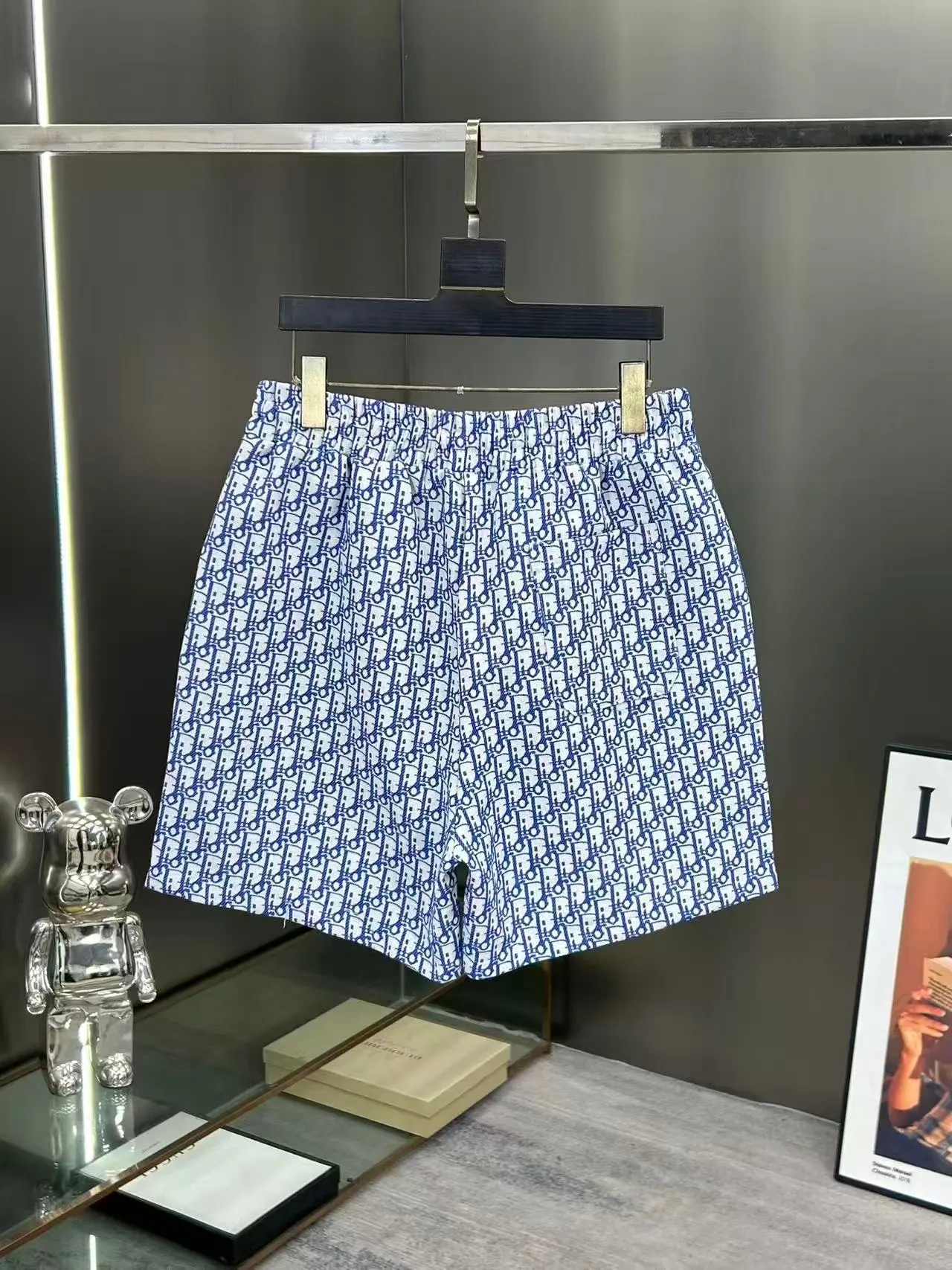 Oblique Jacquard Denim Shorts D15511035 — view 2