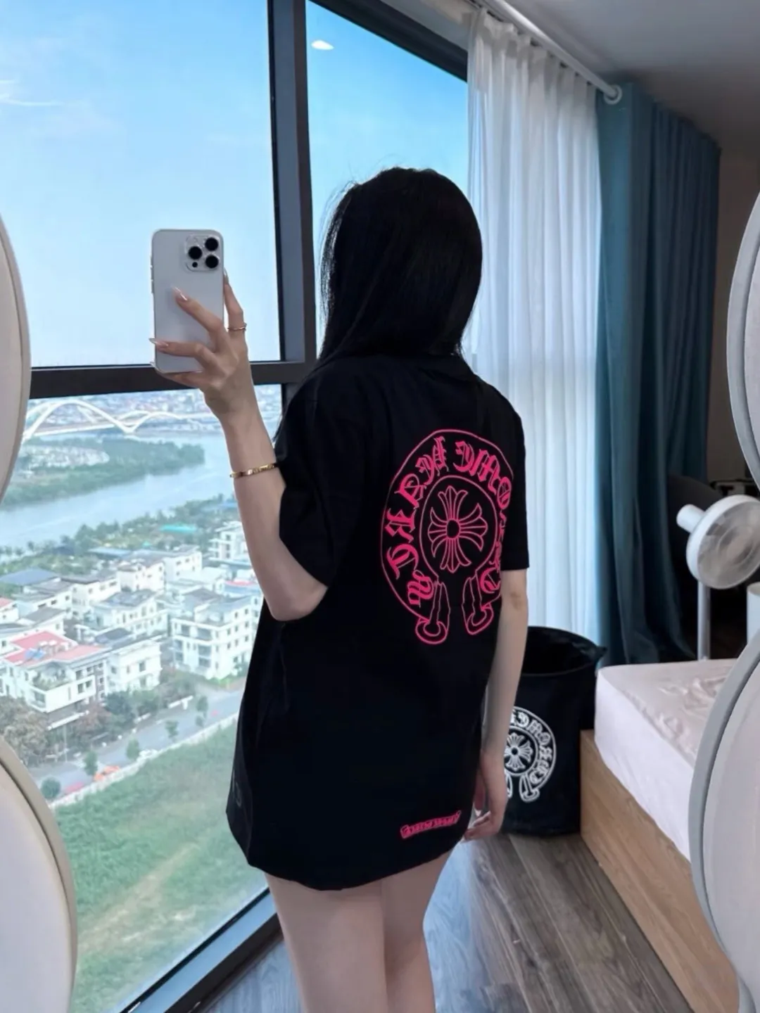 Chrome Hearts Horseshoe Embroidery T-Shirt D12023684 — view 31