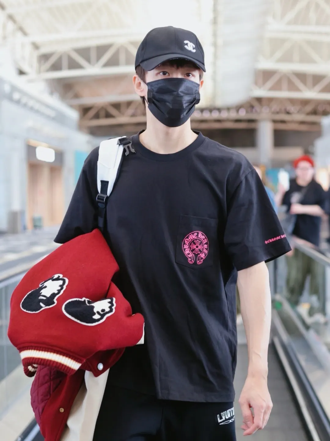 Chrome Hearts Horseshoe Embroidery T-Shirt D12023684 — view 34