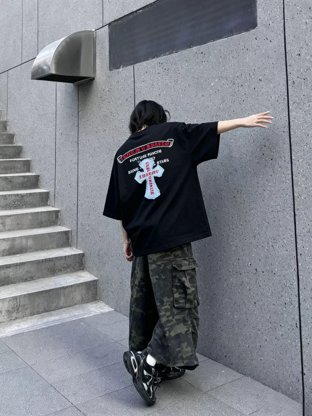 Embroidered Cross Logo Heavyweight Cotton T-Shirt D12523682 — view 26