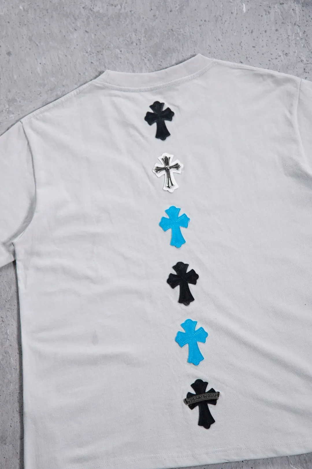 Leather Patch Heavyweight Cotton T-Shirt D12523681 — view 14