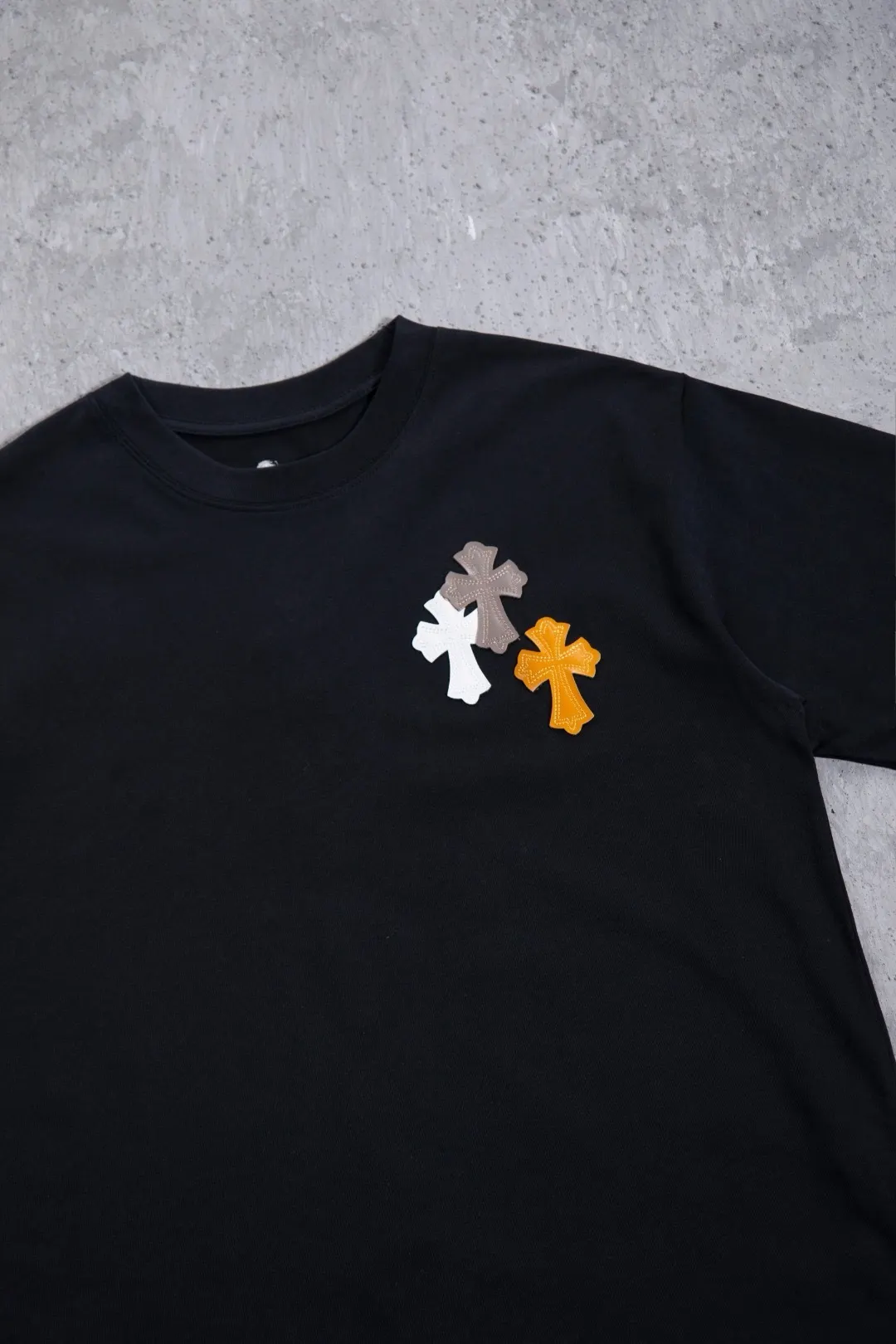 Leather Patch Heavyweight Cotton T-Shirt D12523681 — view 24