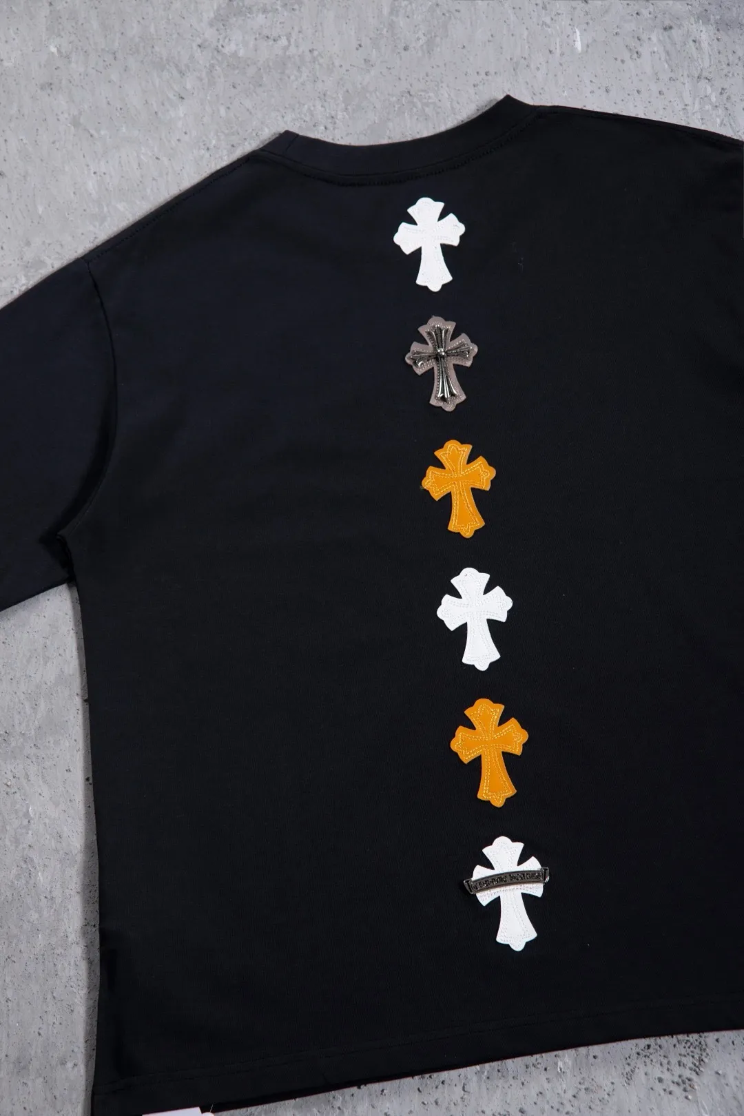Leather Patch Heavyweight Cotton T-Shirt D12523681 — view 26