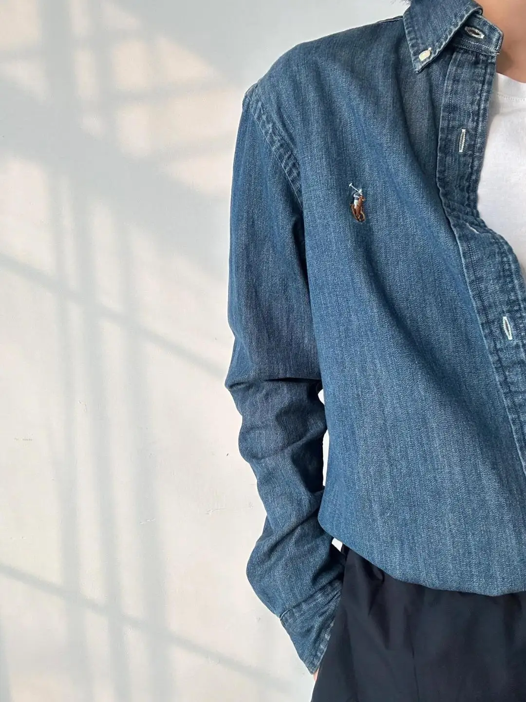 Embroidered Logo Washed Denim Shirt D17523701 — view 39
