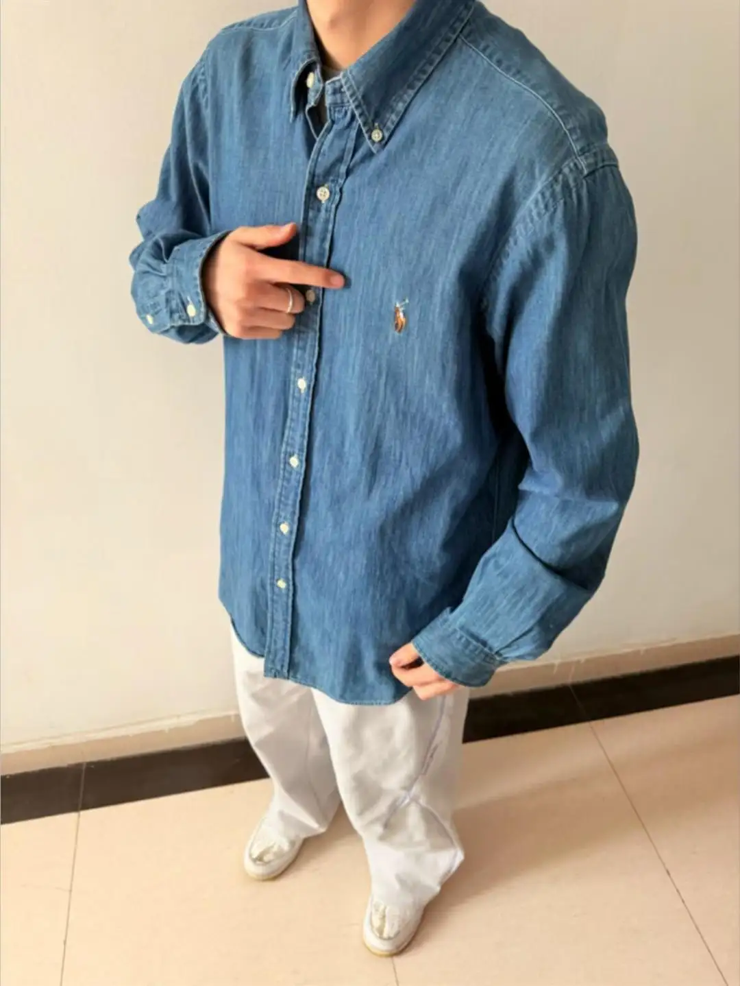 Embroidered Logo Washed Denim Shirt D17523701 — view 49