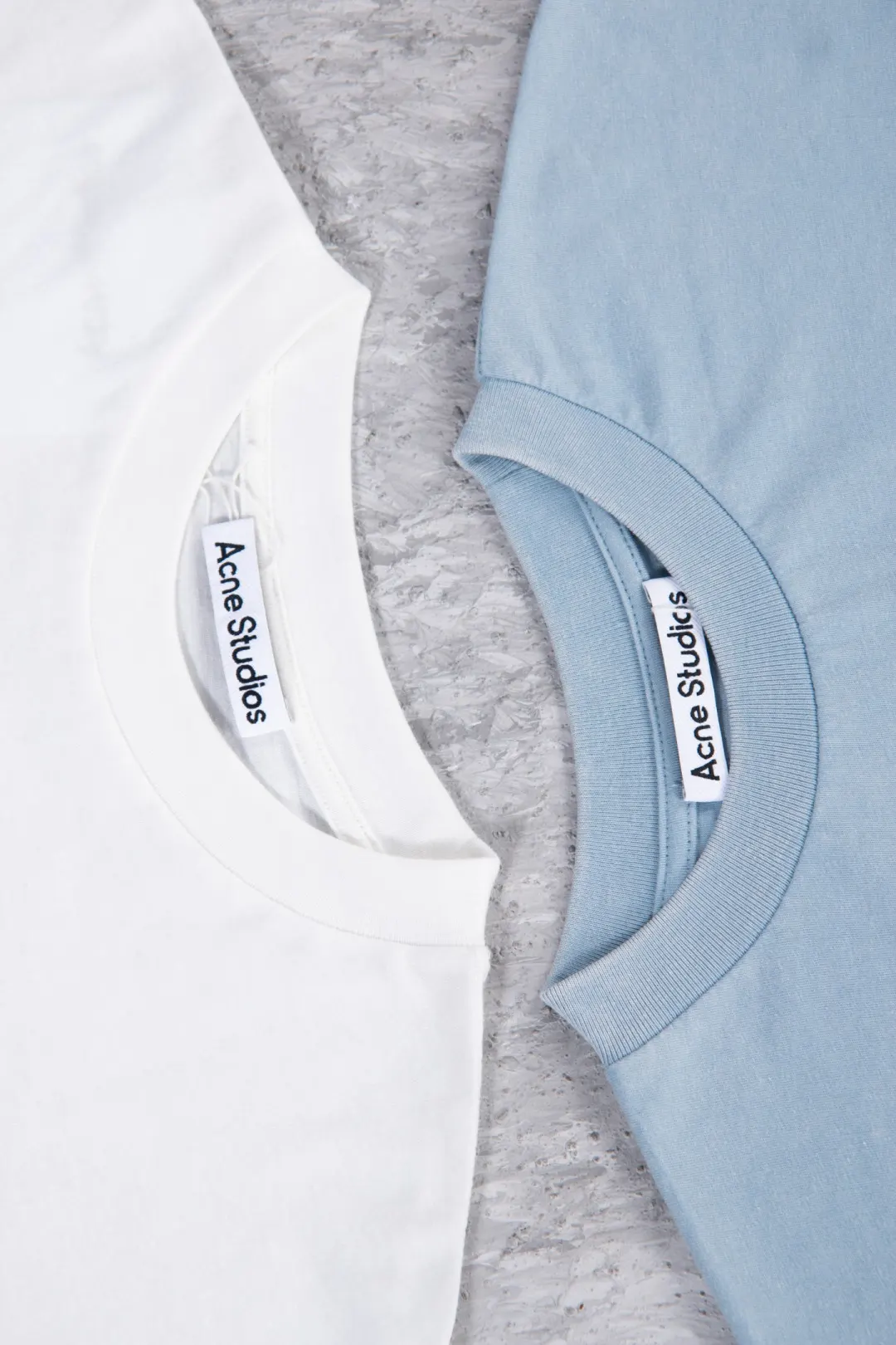 Logo-Print Cotton Long-Sleeve T-Shirt D13023704 — view 15
