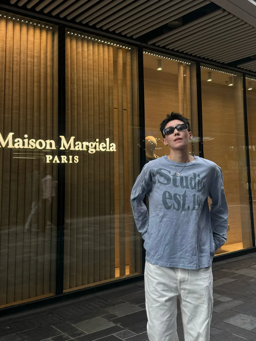 Logo-Print Cotton Long-Sleeve T-Shirt D13023704 — view 38