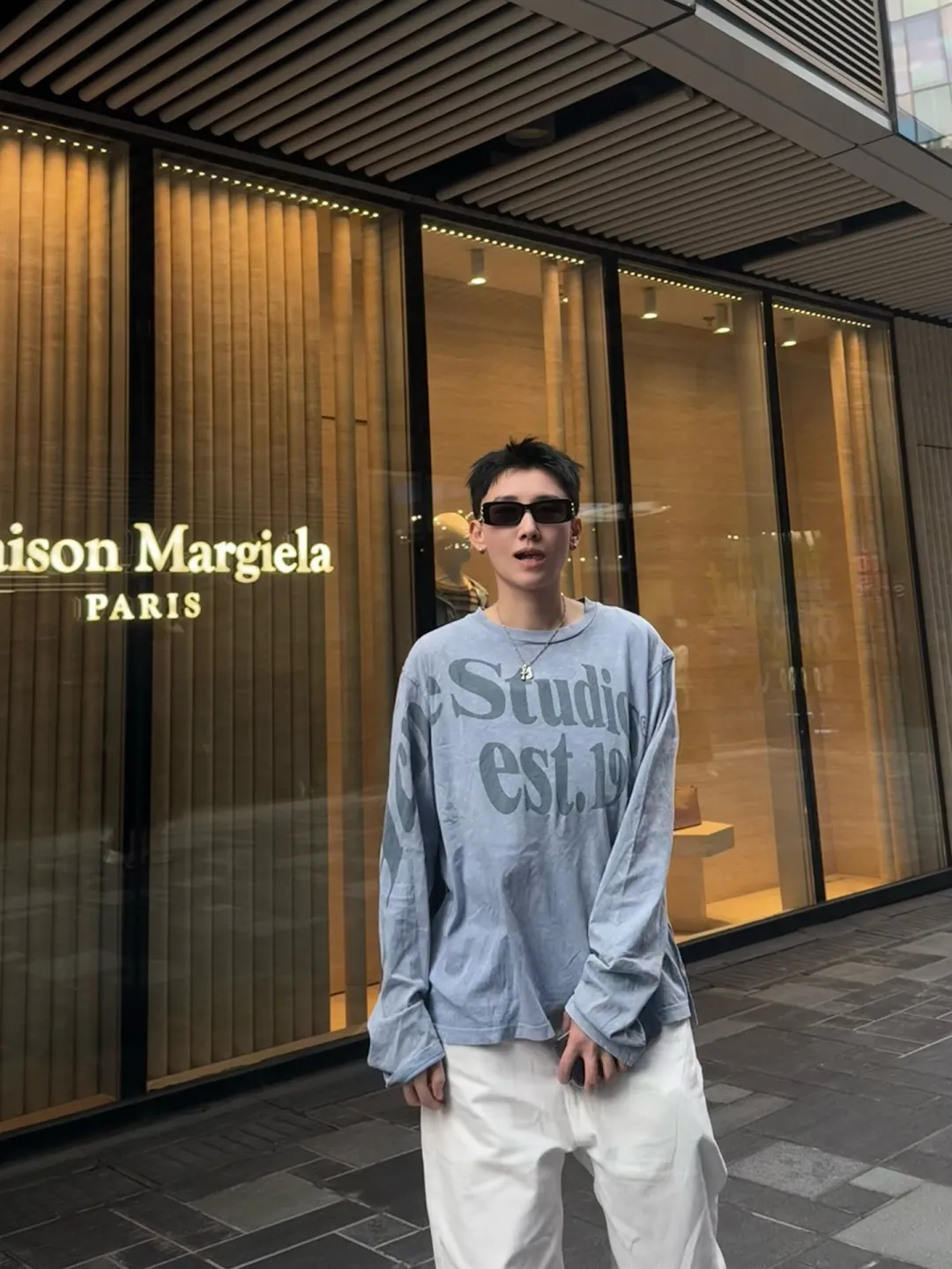 Logo-Print Cotton Long-Sleeve T-Shirt D13023704 — view 41
