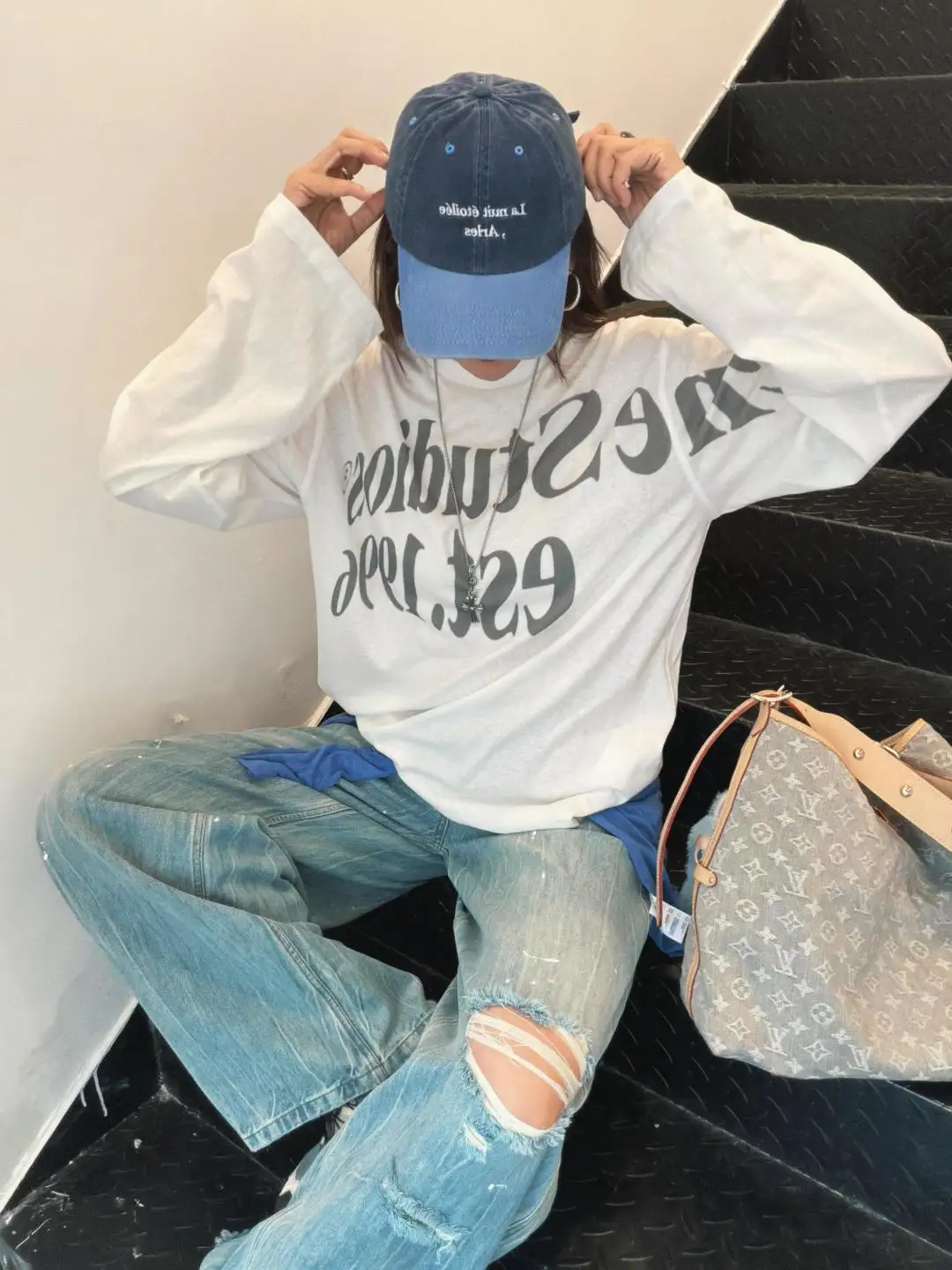 Logo-Print Cotton Long-Sleeve T-Shirt D13023704 — view 49