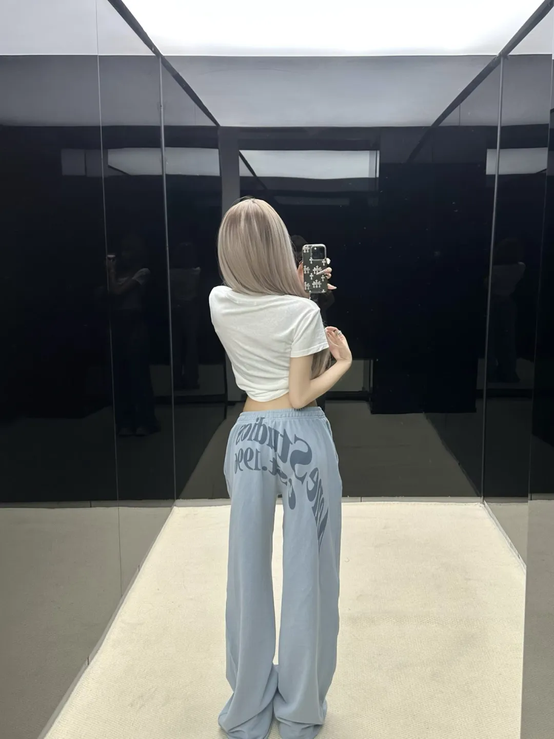 Logo Print Washed Cotton Sweatpants D18523692 — view 41