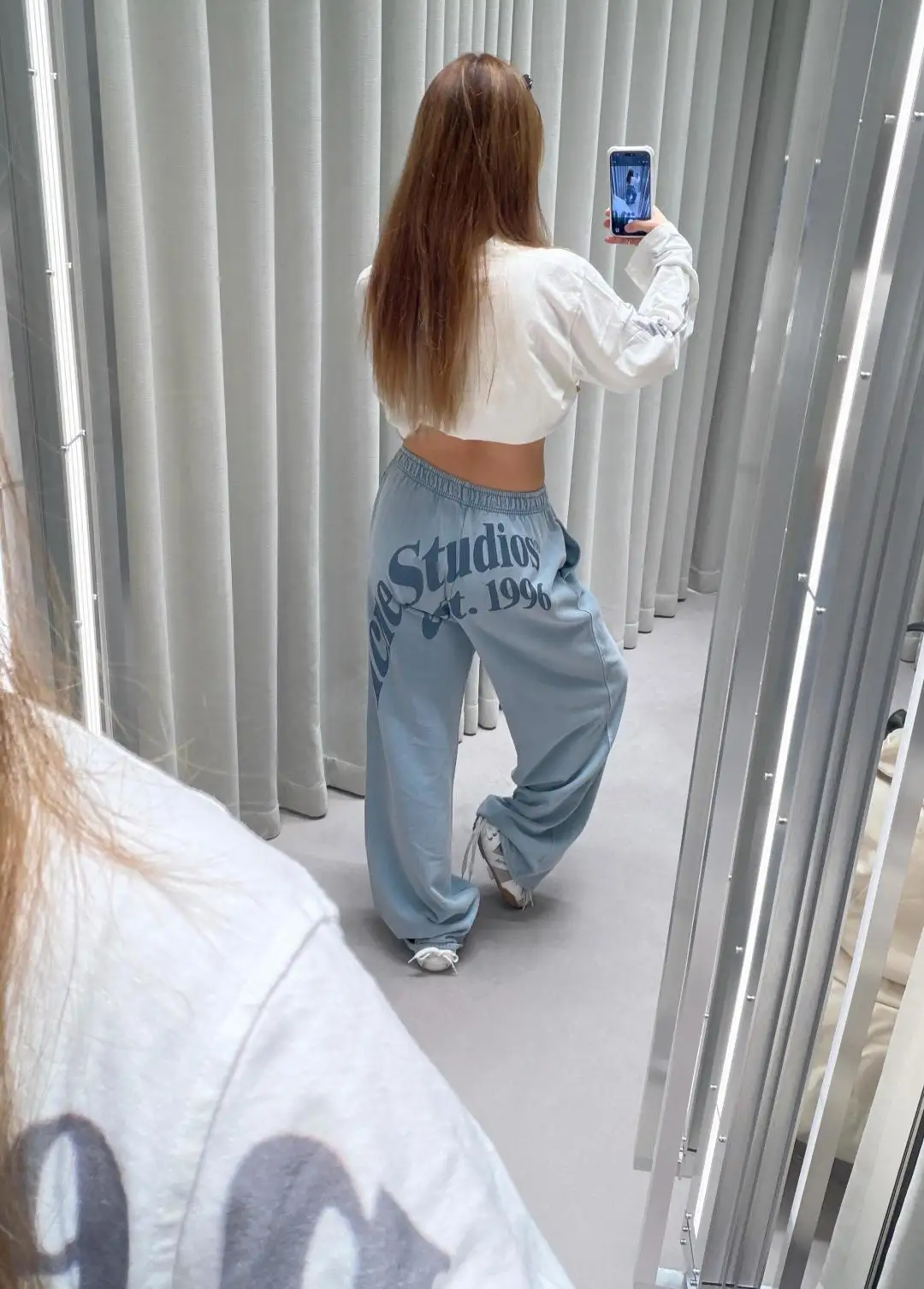 Logo Print Washed Cotton Sweatpants D18523692 — view 52