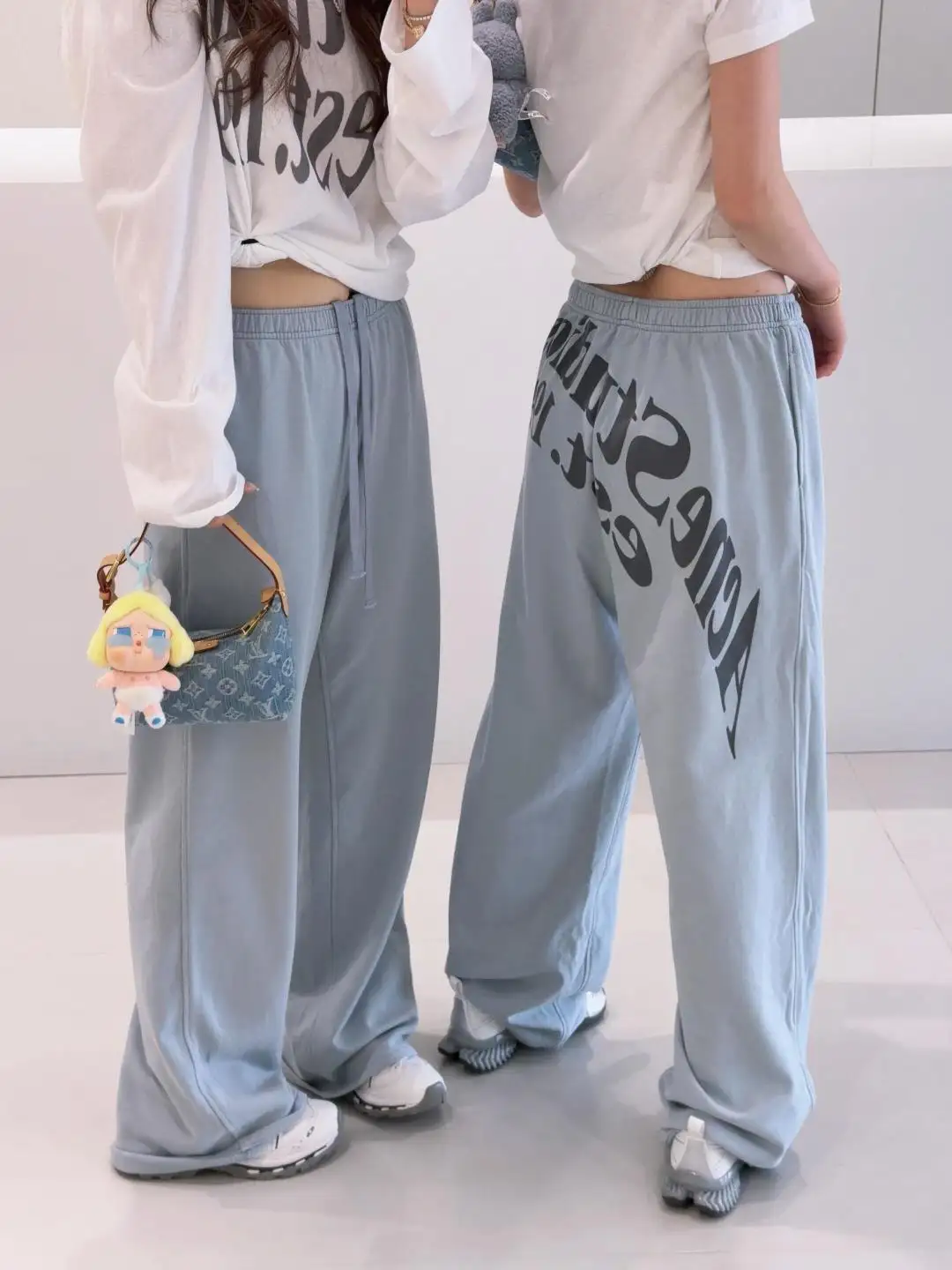 Logo Print Washed Cotton Sweatpants D18523692 — view 56