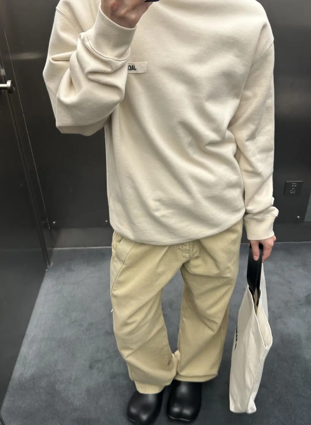 Logo-Patch Cotton-Terry Sweatshirt D15023711 — view 14