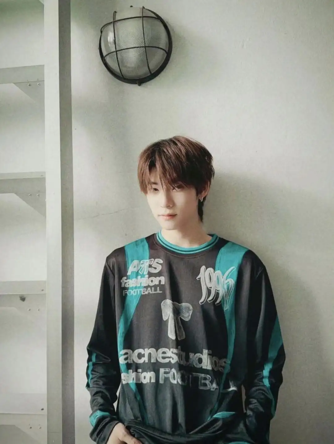 Bow Graphic Jacquard Football Jersey D15023707 — view 79