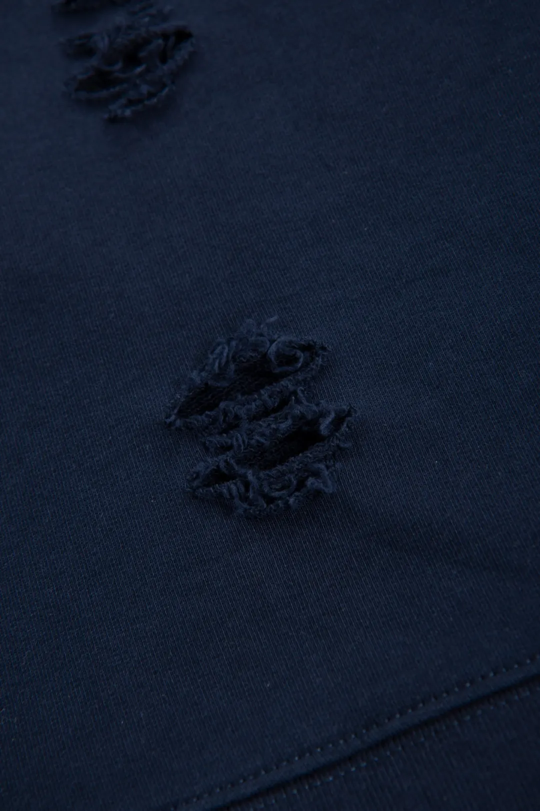 Distressed Logo-Print Crew-Neck Sweatshirt D17023712 — view 21