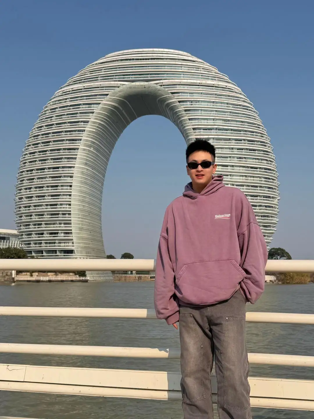Logo-Print Washed Cotton Hoodie D19523702 — view 23