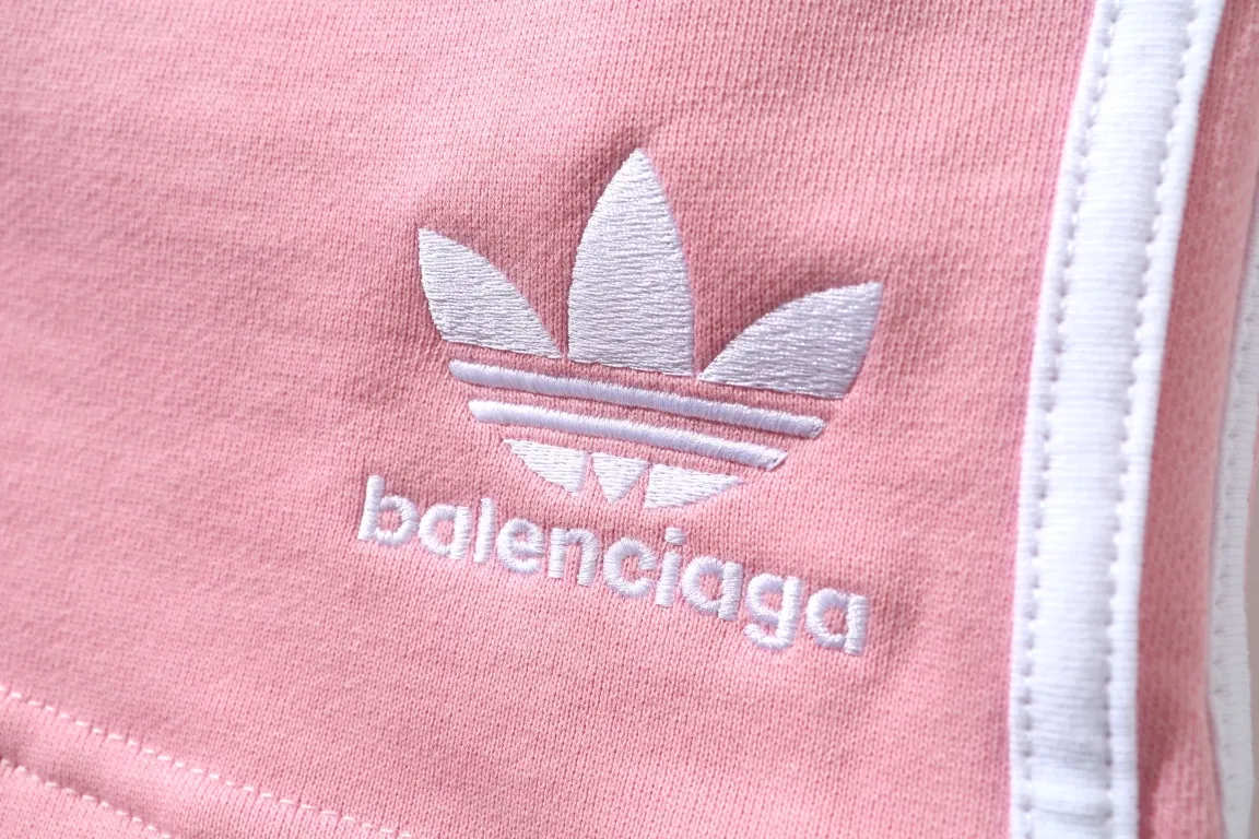 Logo Embroidered Striped Jersey Shorts D16521271 — view 3