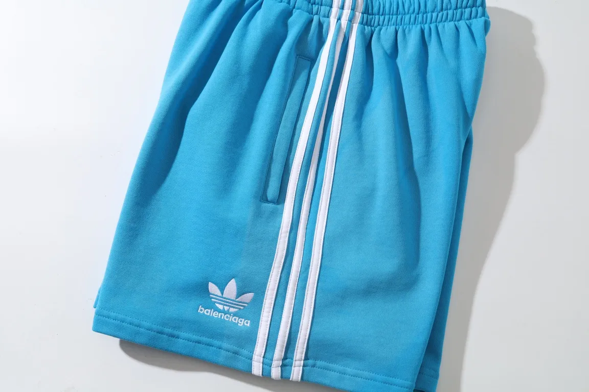 Logo Embroidered Striped Jersey Shorts D16521271 — view 21