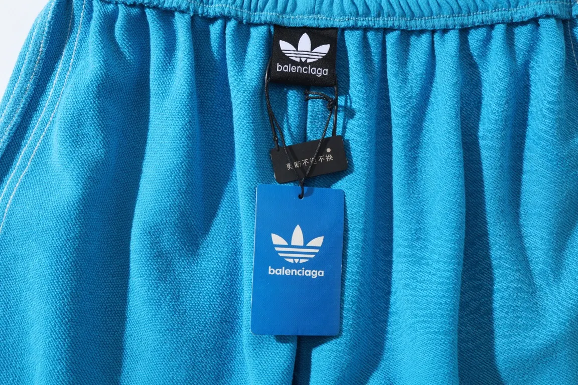 Logo Embroidered Striped Jersey Shorts D16521271 — view 27