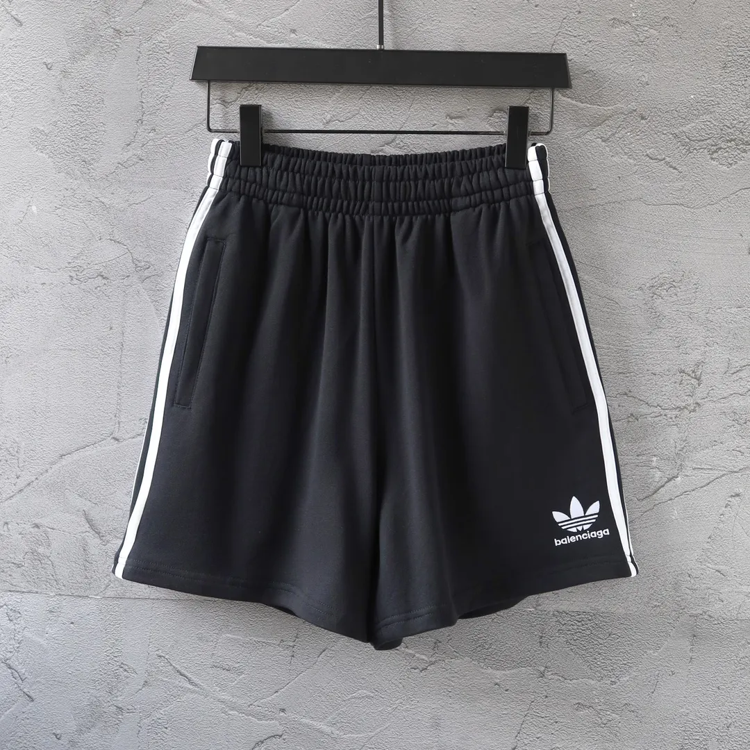 Logo Embroidered Striped Jersey Shorts D16521271 — view 28