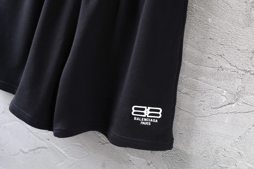 BB Logo Embroidered Cotton-Jersey Shorts D16521266 — view 3
