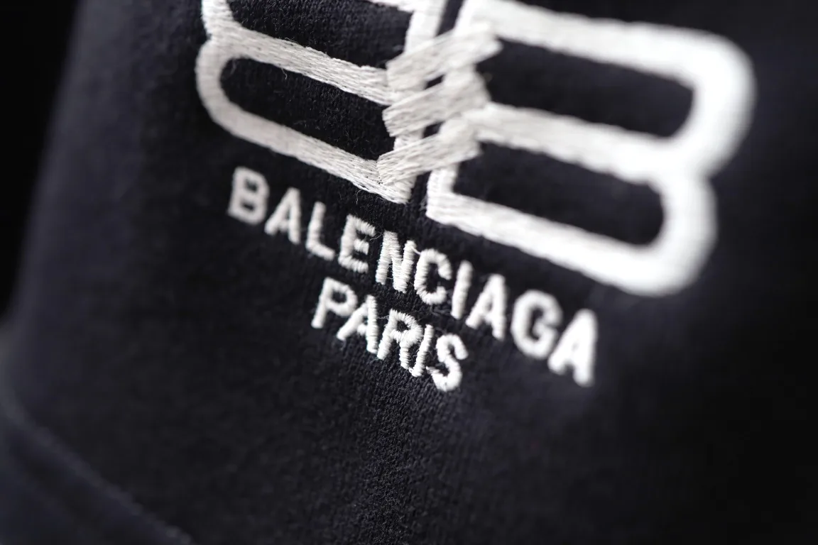 BB Logo Embroidered Cotton-Jersey Shorts D16521266 — view 5