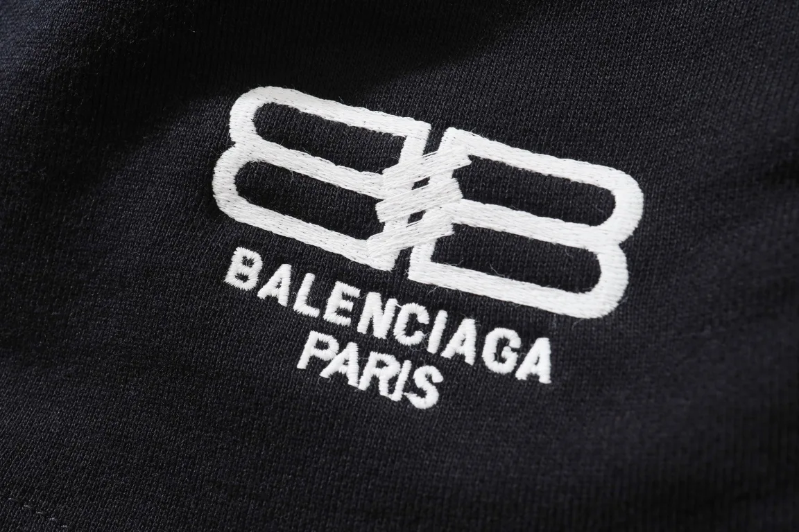 BB Logo Embroidered Cotton-Jersey Shorts D16521266 — view 12