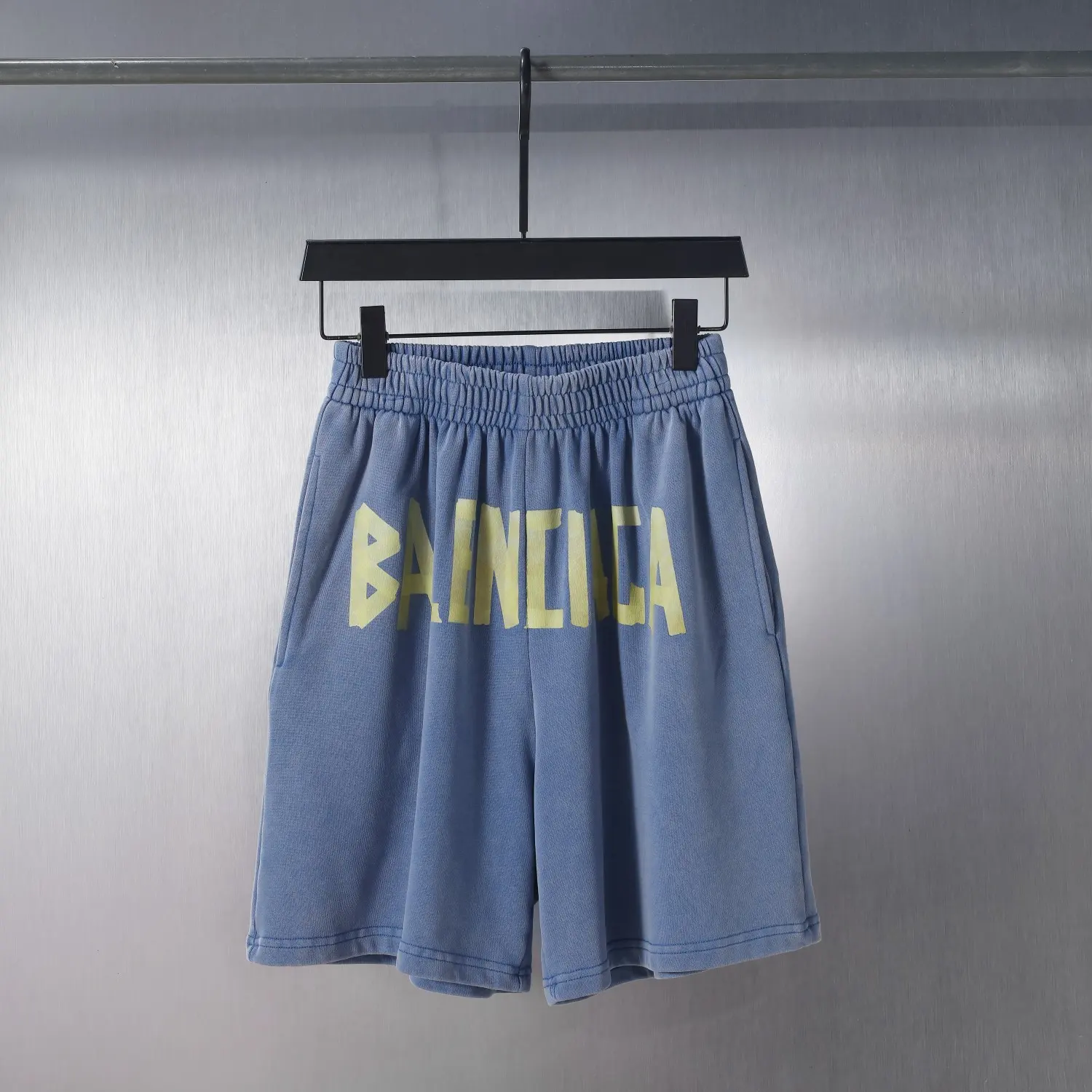 Logo Print Distressed Cotton Shorts D18918808