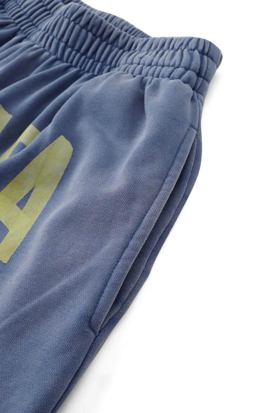 Logo Print Distressed Cotton Shorts D18918808 — view 15