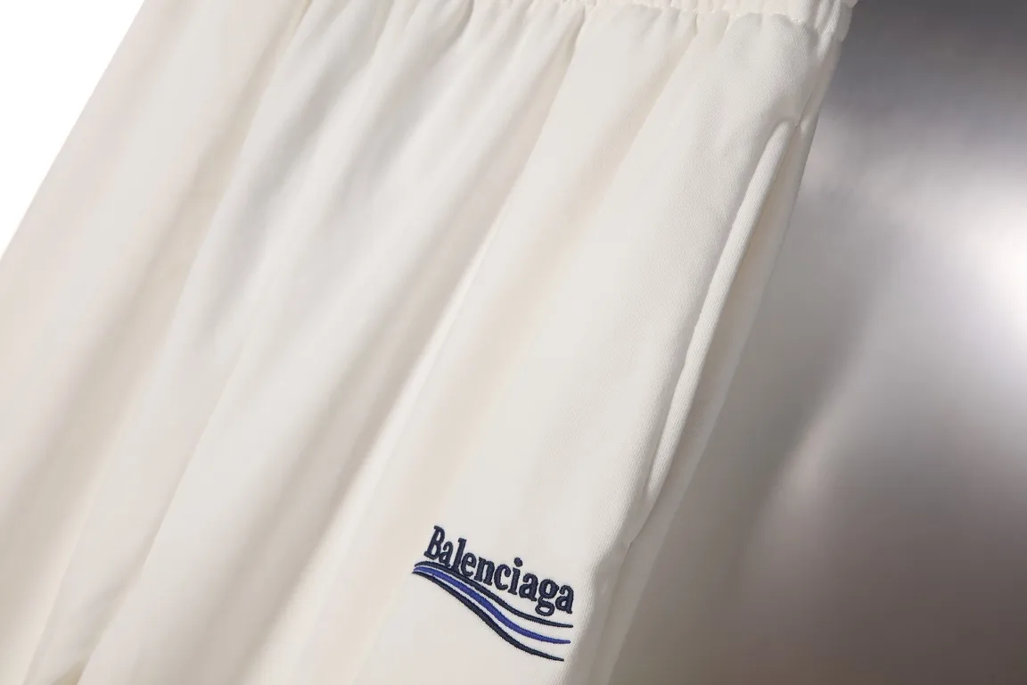 Logo-Embroidered Straight-Leg Sweatpants D23912580 — view 3